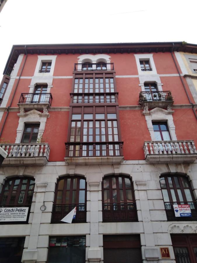 Apartamento Historico Llanes Apartment Exterior photo